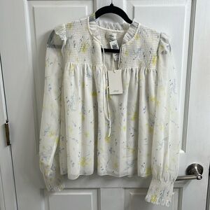 BRAND NEW: Aritzia Wilfred Castelli Chiffin Peasant Blouse Light Birch/Citron M
